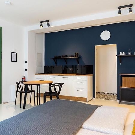 Modernes Studio Im Herzen Pirnas Экстерьер фото
